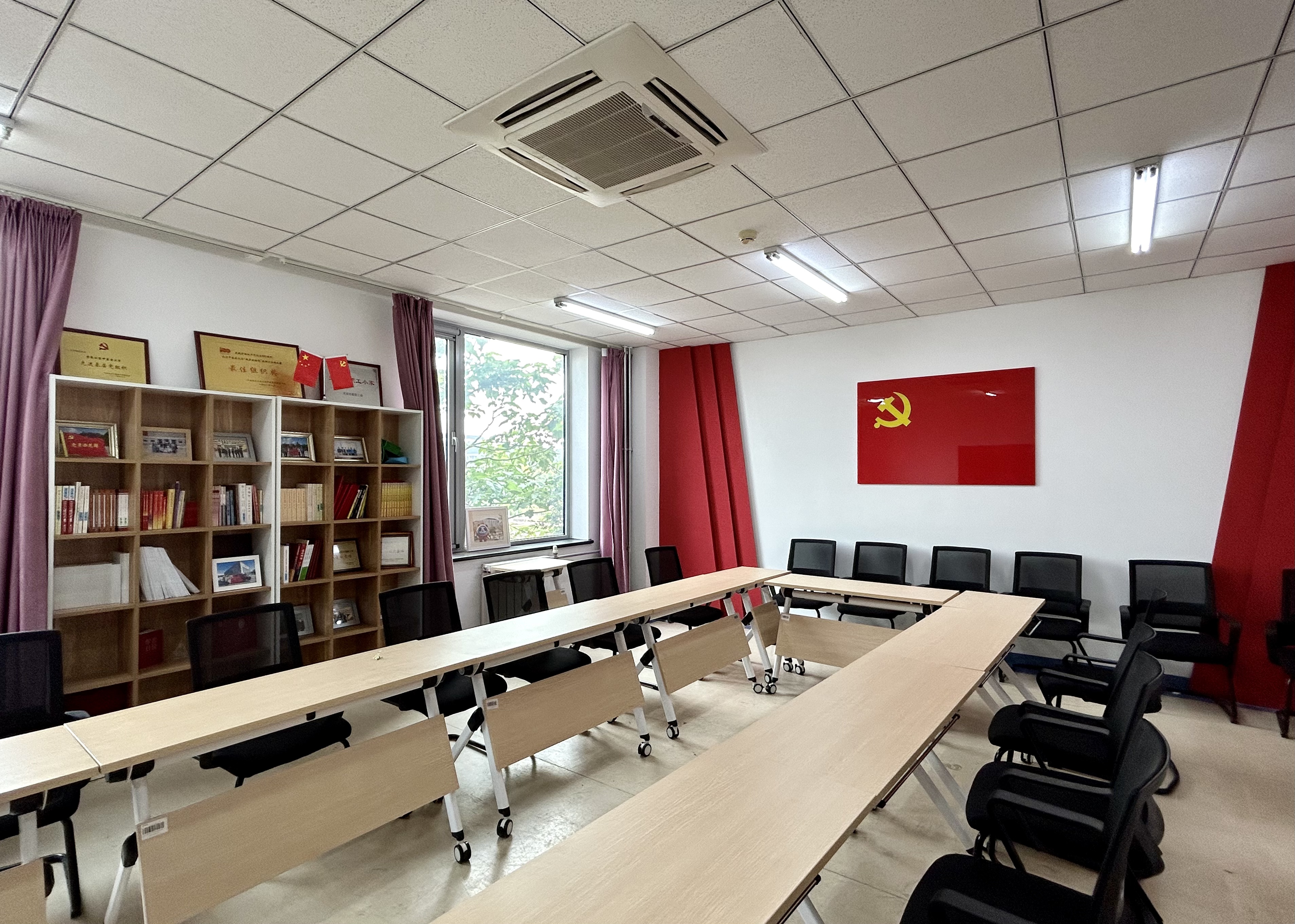 15马克思主义学院分工会小家1.jpg
